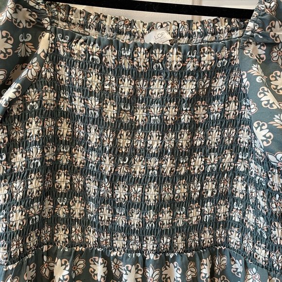Loft Smocked Bodice Dress Size Large - Picture 2 of 2